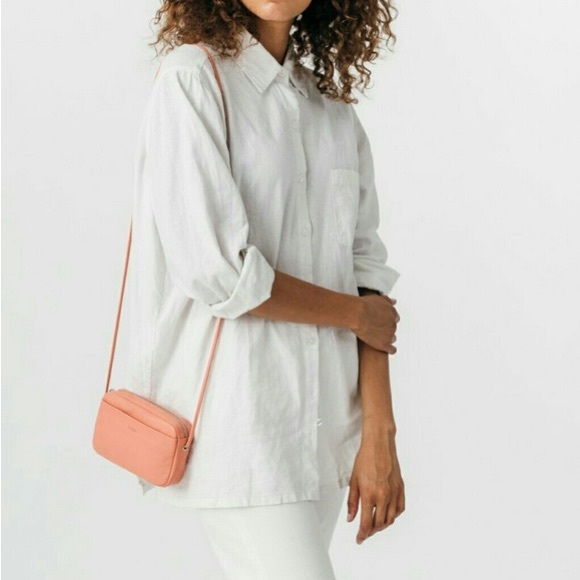 BAGGU 'Mini' Melon Leather Crossbody - Picture 2 of 6